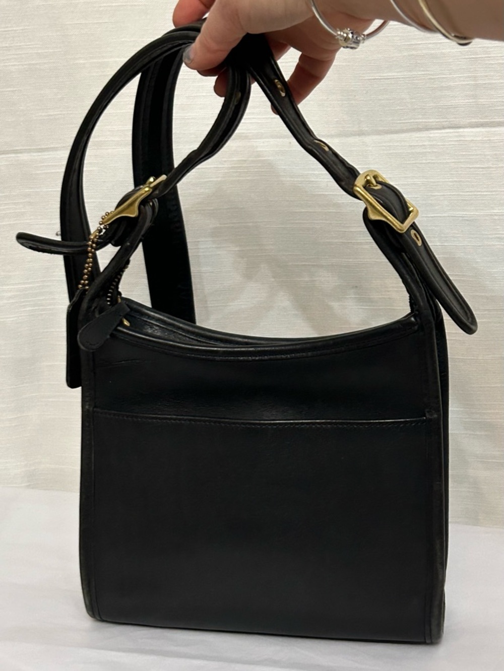 Vintage Coach Legacy Classic Black 100% Leather Shoulder Bag with Gold Hardware